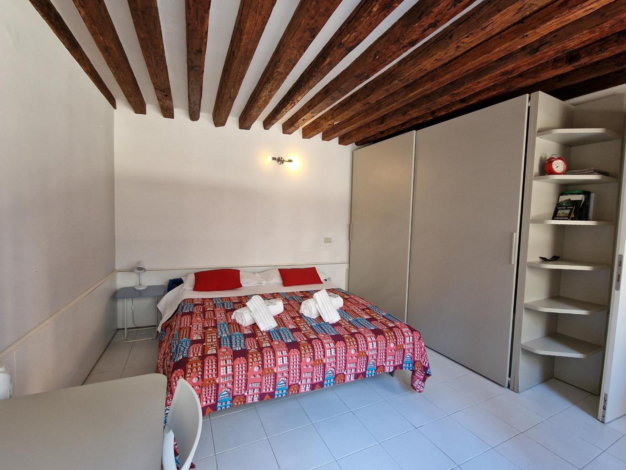 Veneziacentopercento Apartments & Rooms Eksteriør bilde